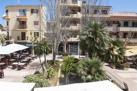 Surfing Concept Hostel Cala Ratjada  Bagian luar foto