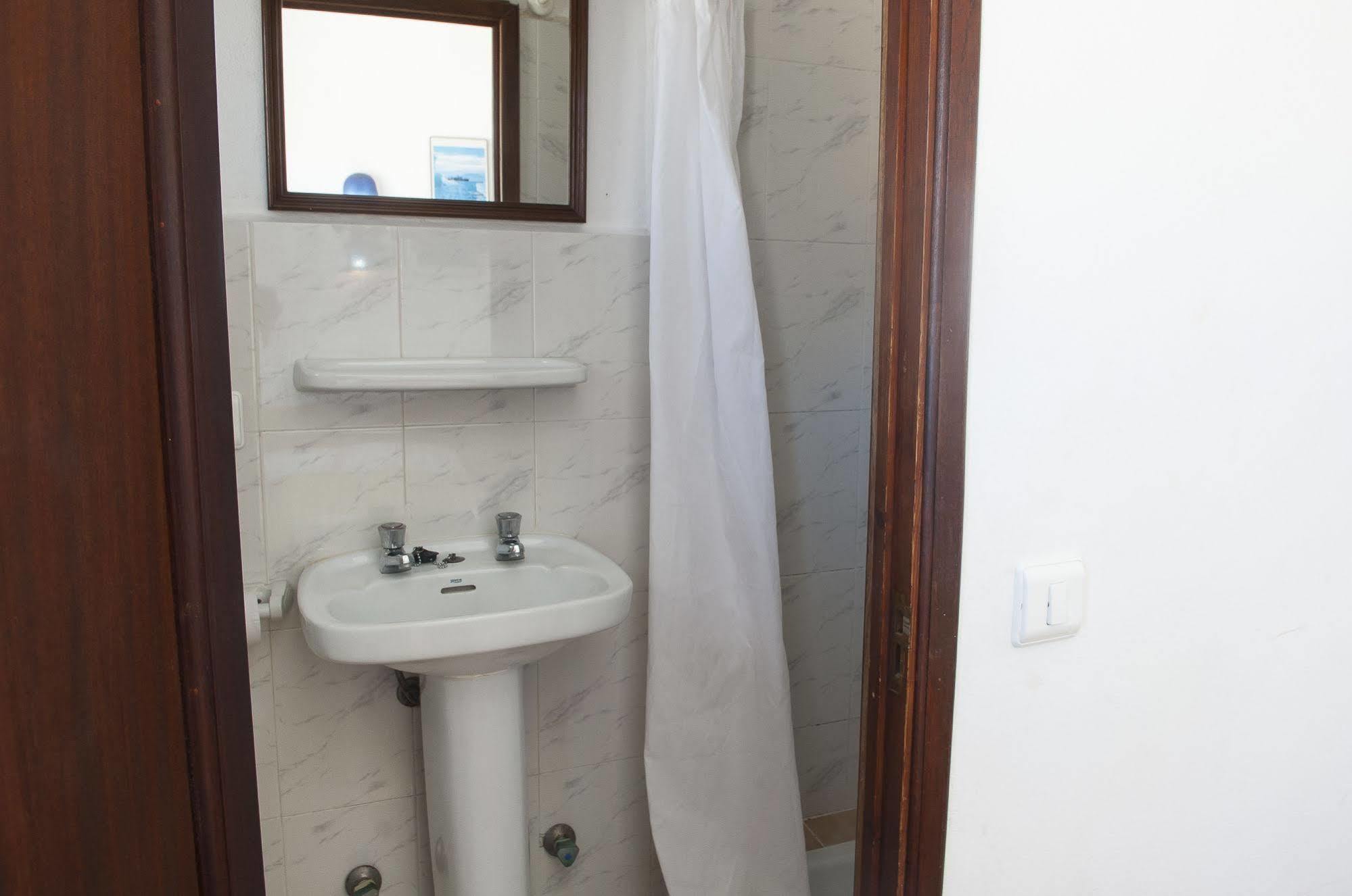 Surfing Concept Hostel Cala Ratjada  Bagian luar foto